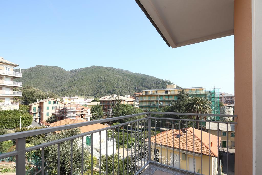 Residence Hotel Kriss Deiva Marina Exterior foto